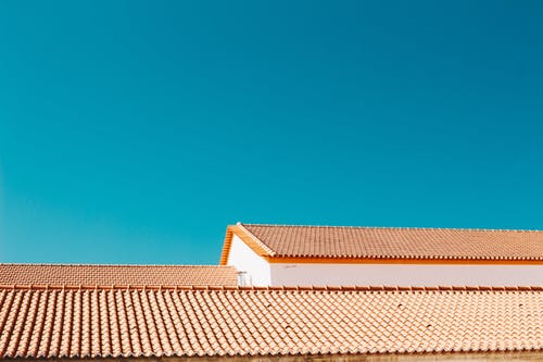 Roof Check 101: When Should I Schedule for a Replacement?